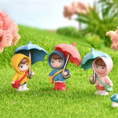 Miniature Couple with Umbrella Garden Decor